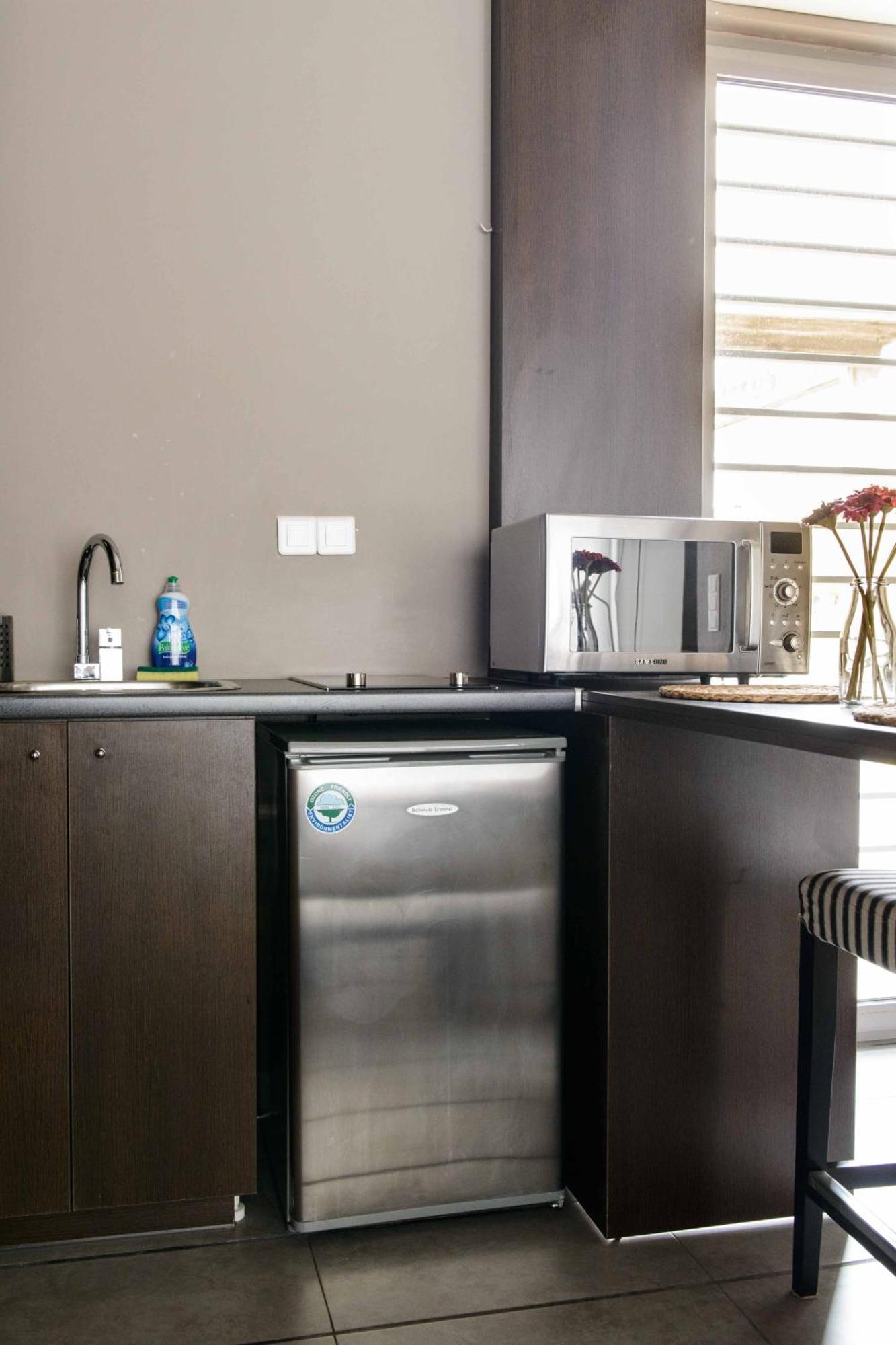 Bright Loft With Terrance - Next To Metro Kerameikos Apartment Athens Luaran gambar